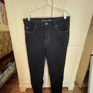 Tahari Size 8 High-Waisted Cropped Jeggings